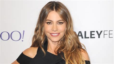 Sofia Vergara, 45, poses completely nude